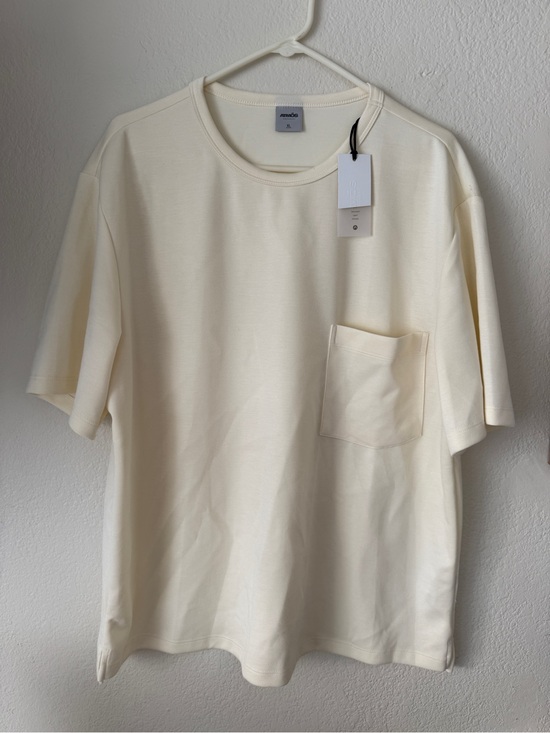 Atmos Other - ATMÓS Movement Cream Pocket Tee | XL | NWT | Minimal Luxe Basic